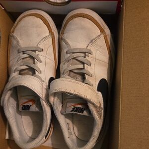 Nike Kids White and Tan Court Legacy Sneakers Size 13c